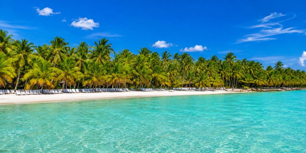 Isla Saona VIP Premium – 4 Playas